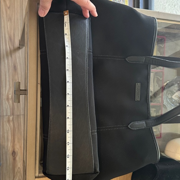 COACH NEOPRENE AND LEATHER TOTE EUC - Picture 8 of 9